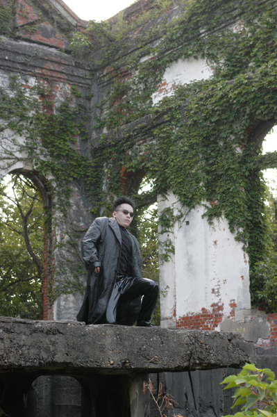 �����E�����B����